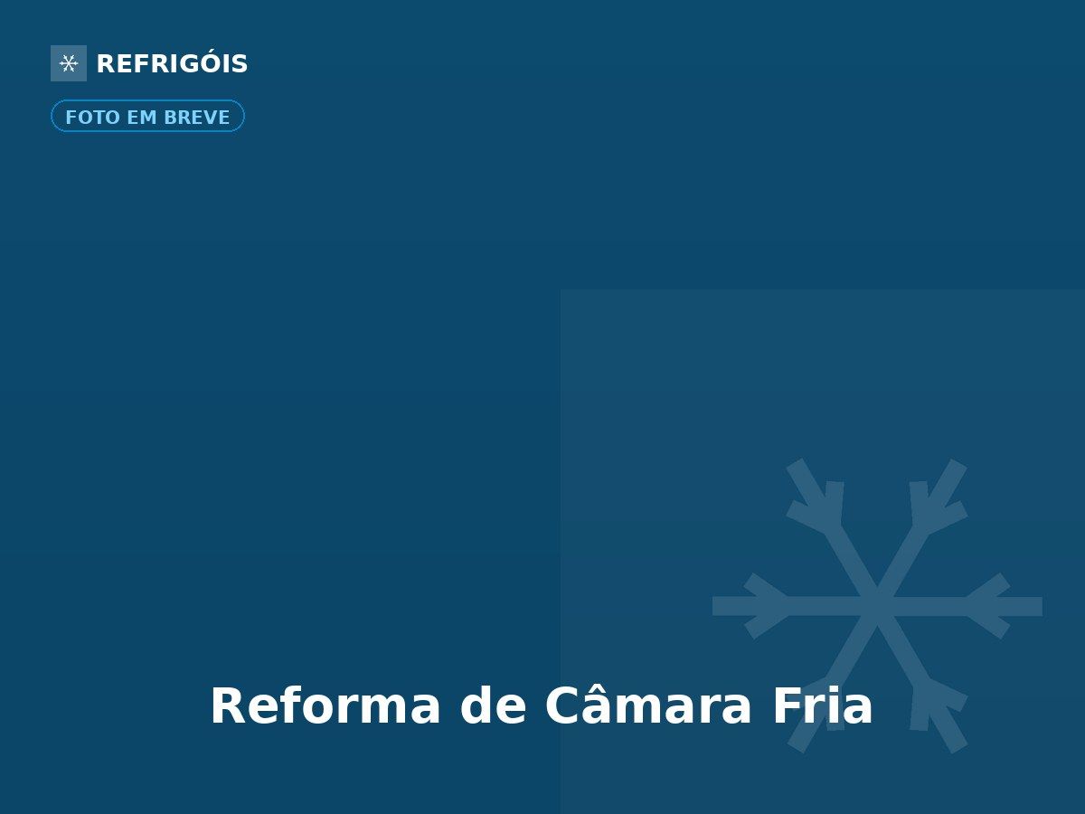 Reforma de câmara fria com substituição de painéis e vedações